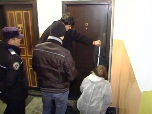 Femeie în vârstă de 65 de ani, găsită moartă în propria locuinţă